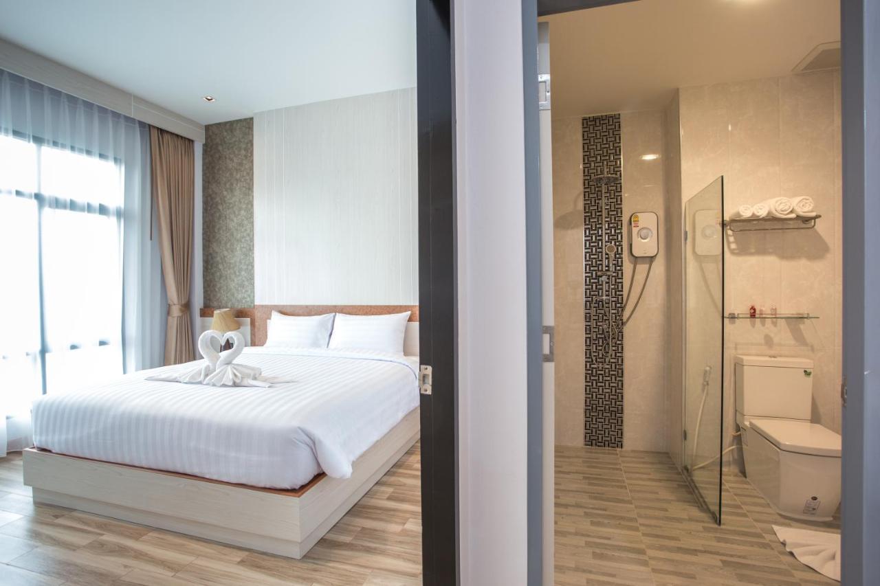 Eireann Boutique Hotel Prakhon Chai Bagian luar foto
