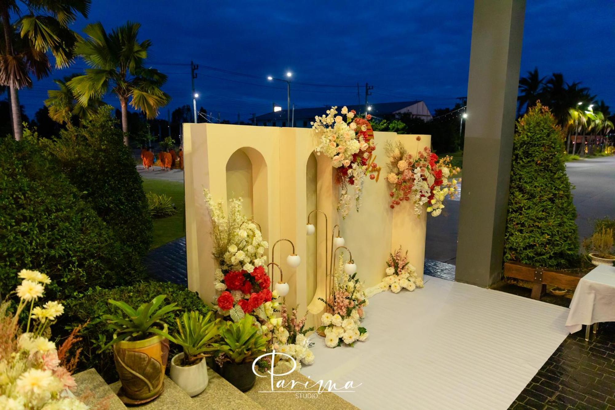 Eireann Boutique Hotel Prakhon Chai Bagian luar foto