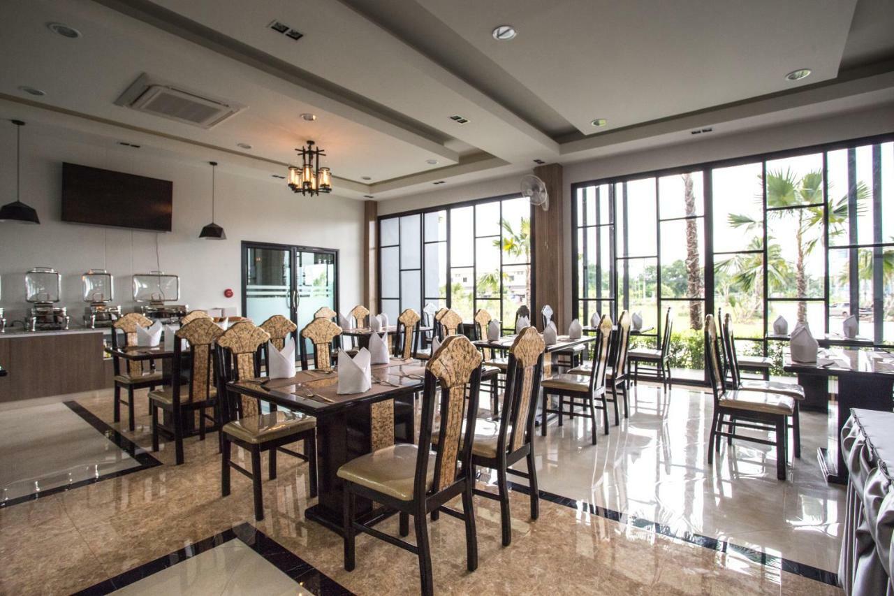 Eireann Boutique Hotel Prakhon Chai Bagian luar foto