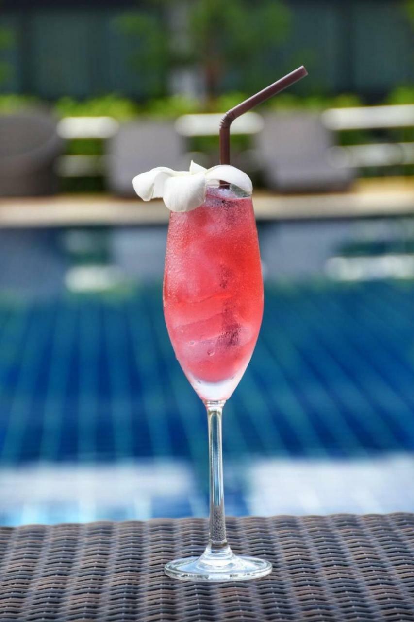 Eireann Boutique Hotel Prakhon Chai Bagian luar foto